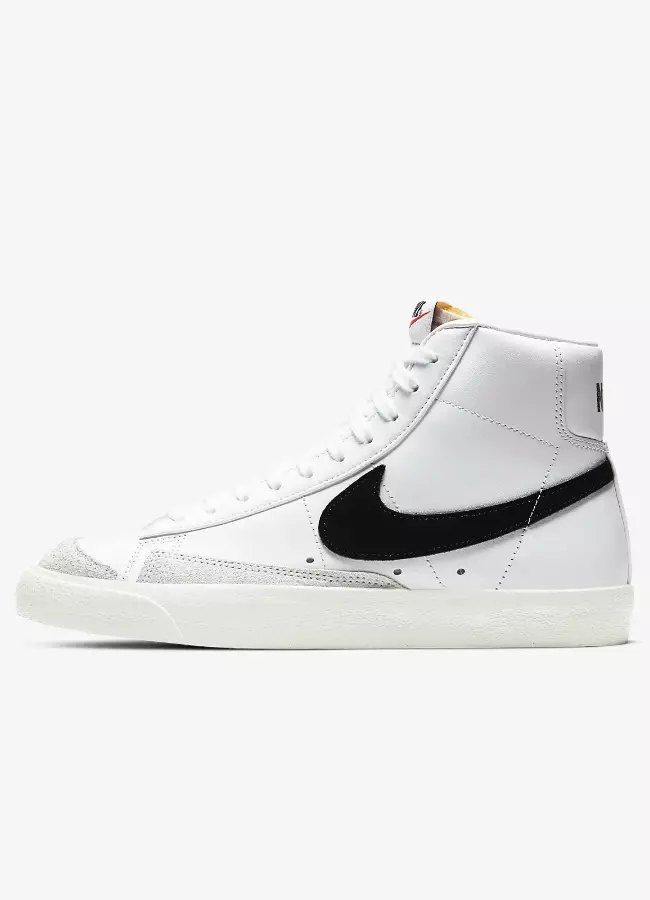 8. Sneakers din piele, Nike, 549,99 lei