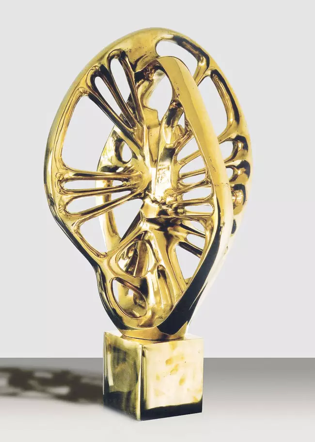 Regele bronz – Peter Jecza