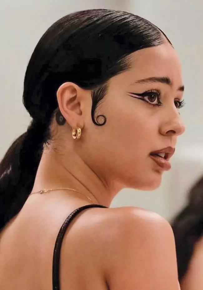 ALEXA DEMIE