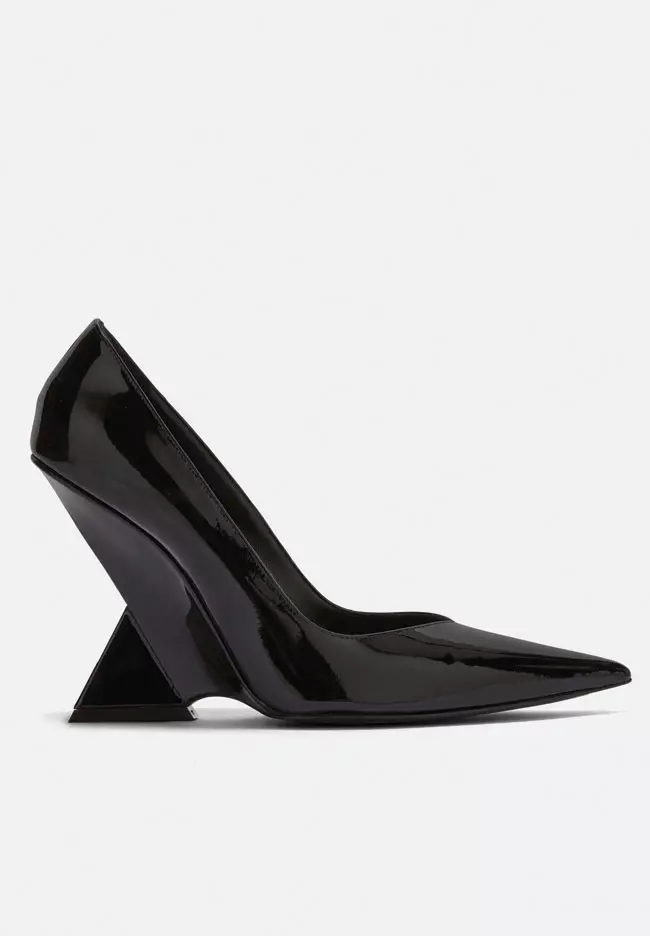 Pantofi din piele lăcuită, the Attico, 750 euro