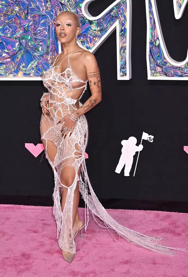 Doja Cat, tinuta Monse