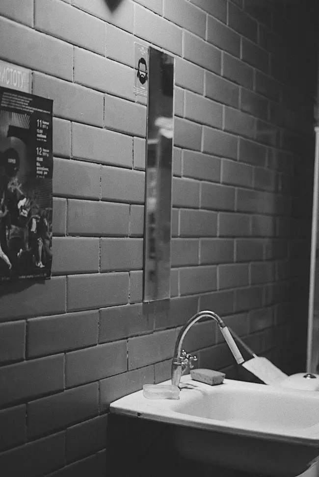 Cum arată viața într-un adăpost subteran din Kiev