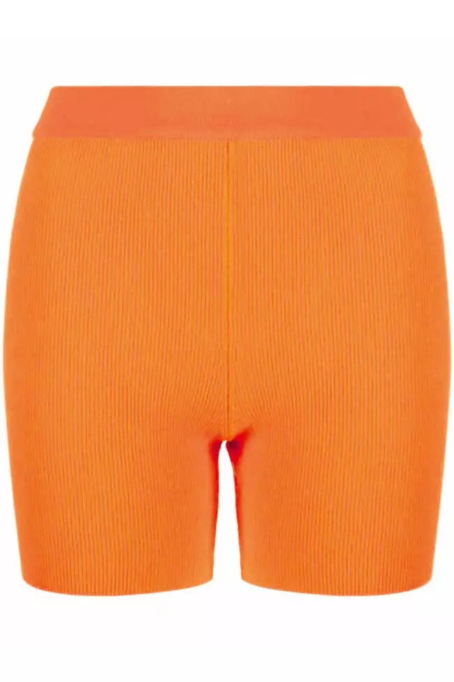 Short din amestec de viscoză, Jacquemus, 177 euro, www.farfetch.com