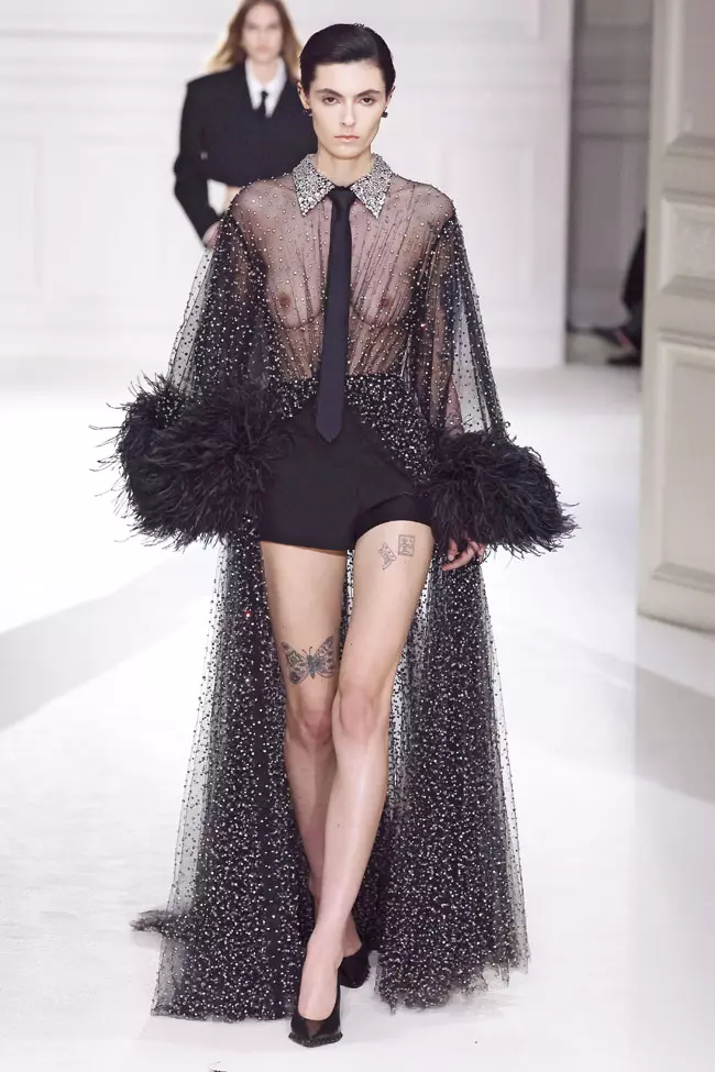 Hot pants (Valentino)