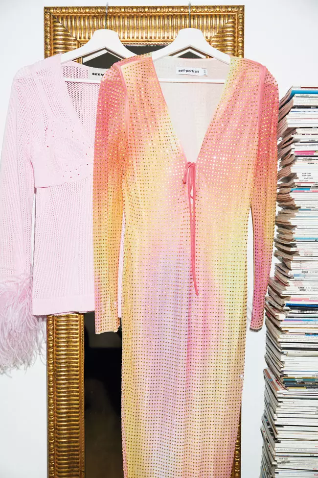 Operațiunea Dulapul cu make-up artista Alexandra Crăescu (7)