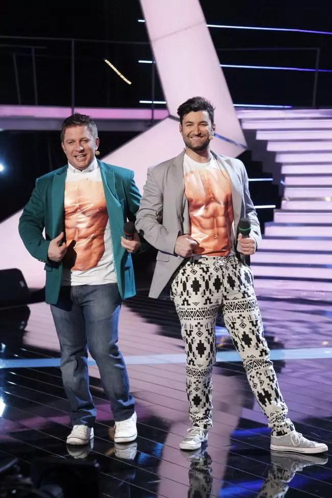 smiley-si-pavel-bartos-plini-de-muschi-la-romanii-au-talent_4