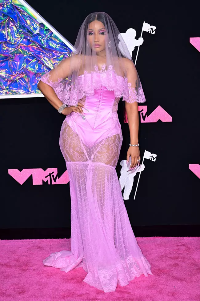 Nicki Minaj, tinuta Dolce & Gabbana