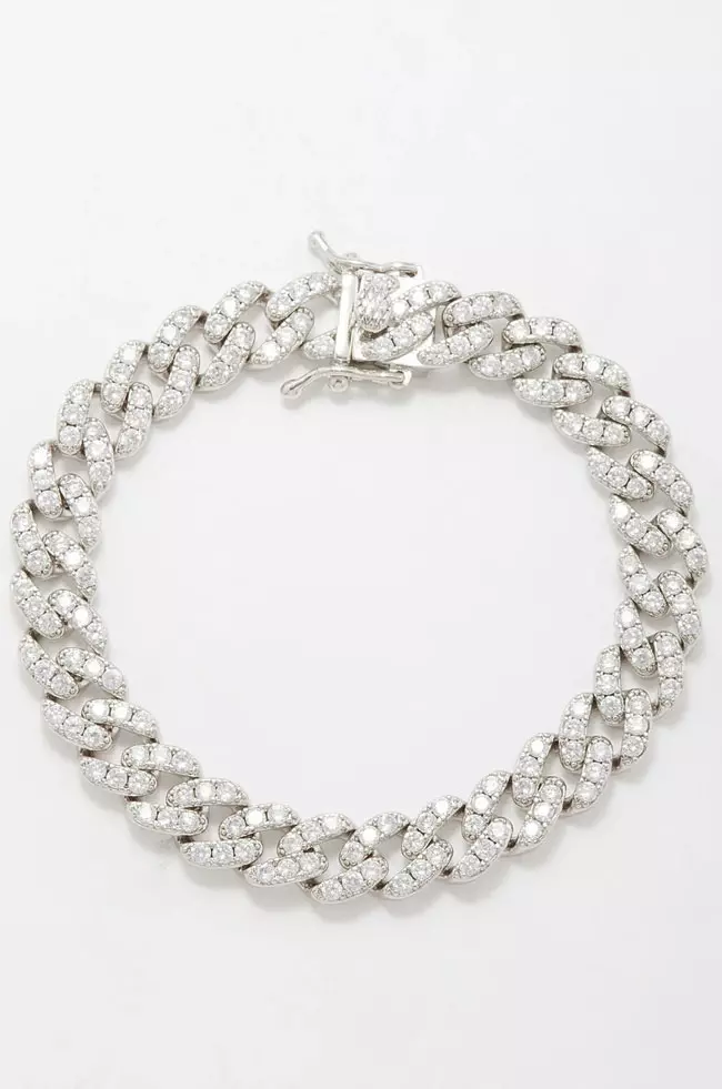 Brățară din alamă placată cu rodiu si cristale, Fallon, 1.456 lei, www.matchesfashion.com