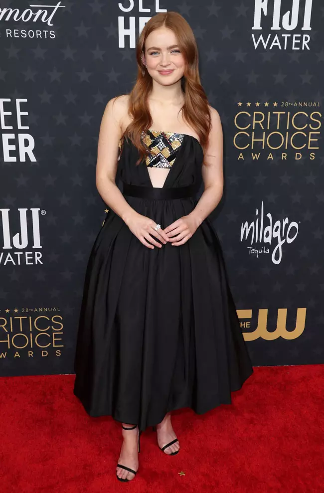 Sadie Sink, tinuta Chanel