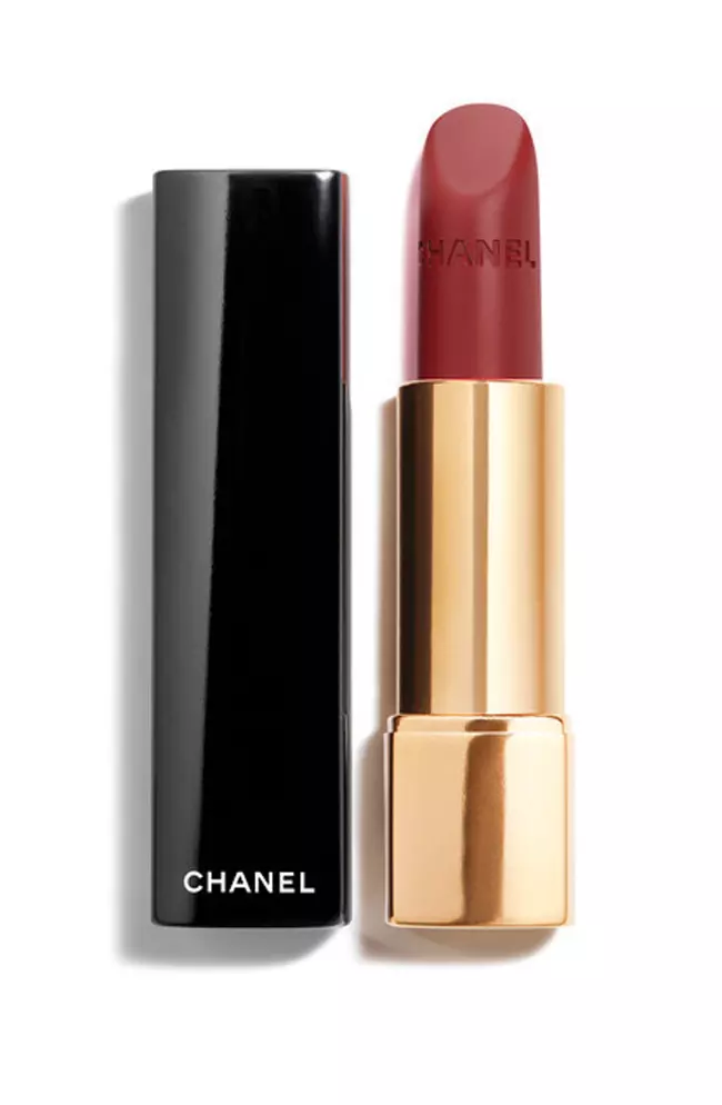 Ruj Rouge Allure Velvet, Chanel, 225 lei