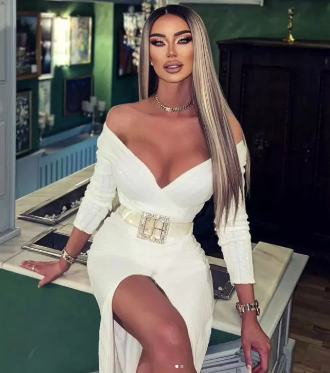 bianca-dragusanu-petrecere-1