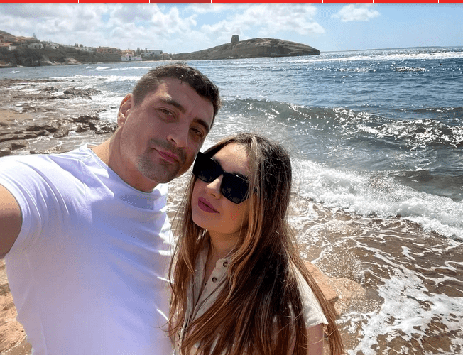 Screenshot-2022-06-27-at-17-44-20-Cine-este-Ilinca-viitoarea-sotie-a-lui-George-Simion.-Logodnica-liderului-AUR-a-facut-Dreptul-Are-un-traseu-diferit