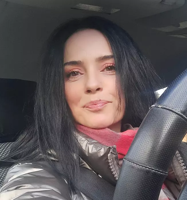 Unde lucrează Magda Vasiliu de când a plecat în Italia cu băiatul bolnav de cancer