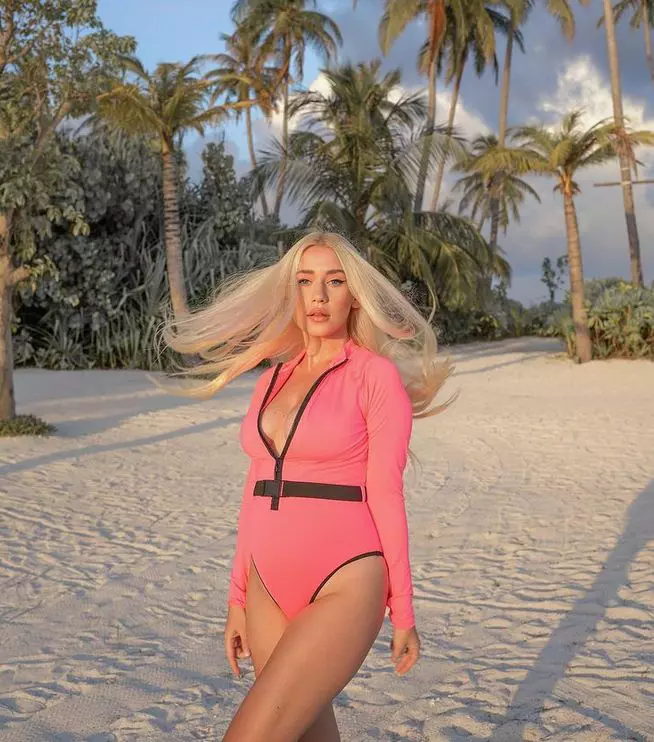 Sinziana-Iacob-a-nascut-2