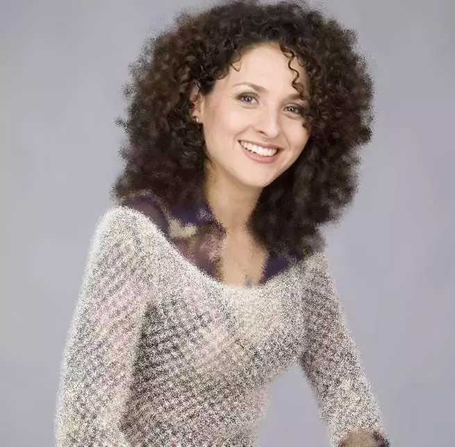 adriana-titieni-biografia-actualei-doamne-irimescu