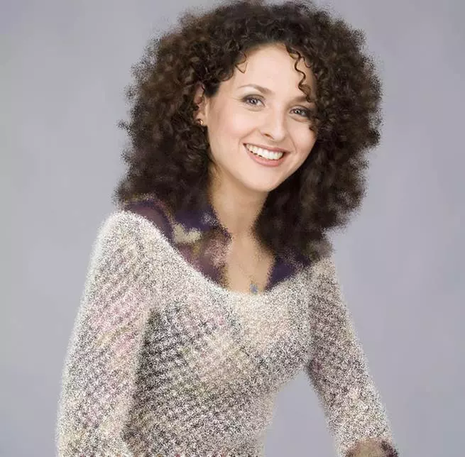 adriana-titieni-biografia-actualei-doamne-irimescu