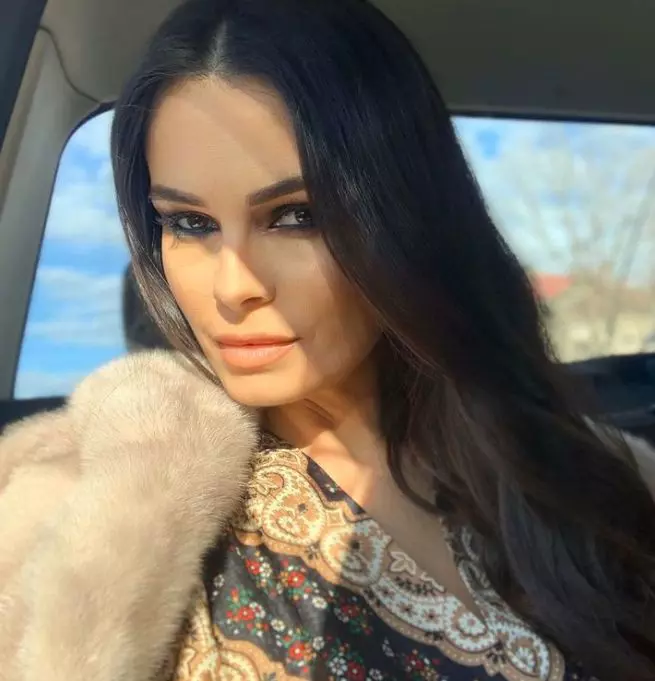 anca-serea-se-simte-rau-8