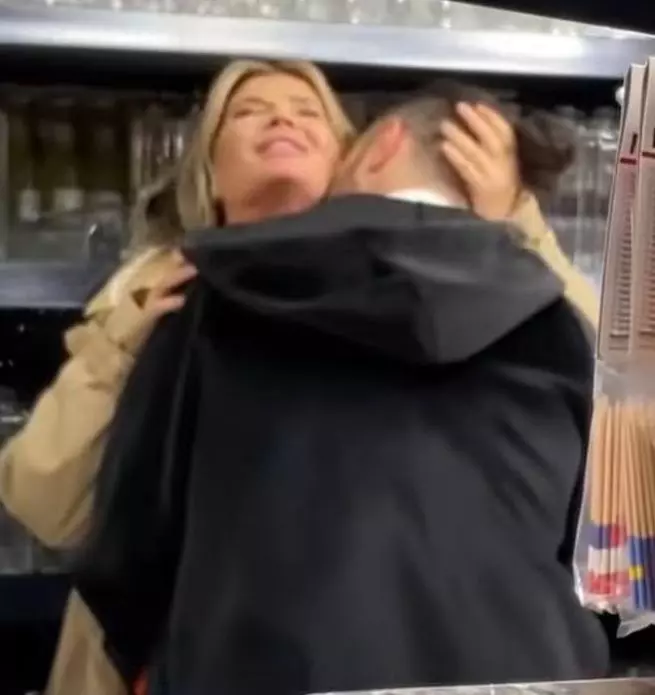 smiley-gina-sarut-12