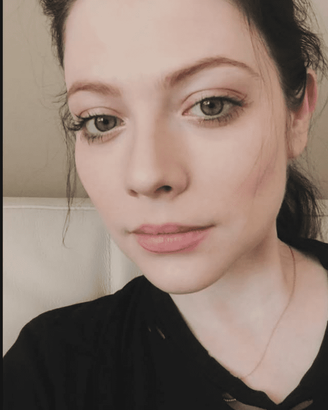 Screenshot 2025-02-27 at 00-11-45 Michelle Trachtenberg (@michelletrachtenberg) • Fotografii şi clipuri video pe Instagram
