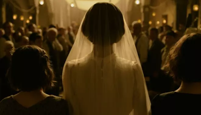 the-wedding-dress-film-netflix (1)