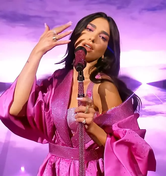 dualipa4