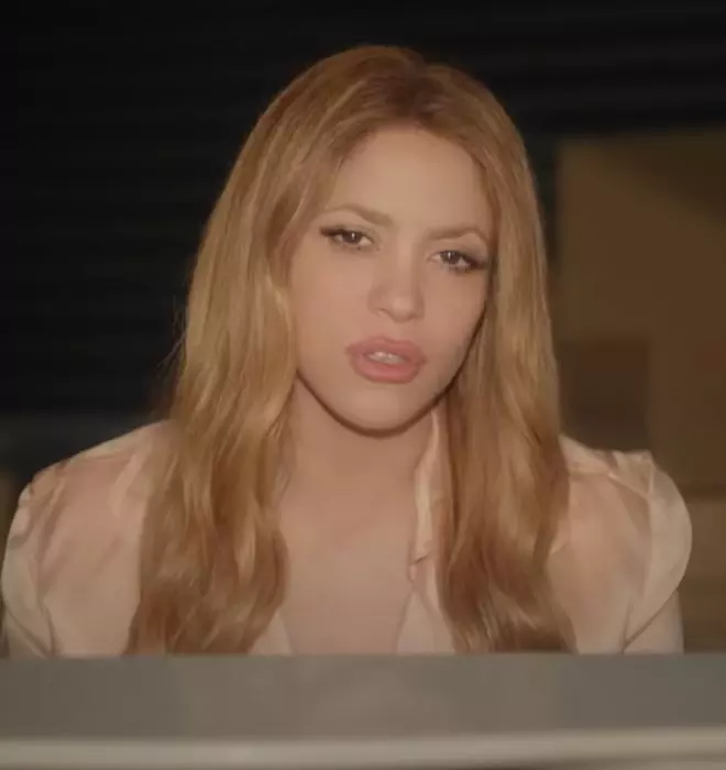 shakira-2-2