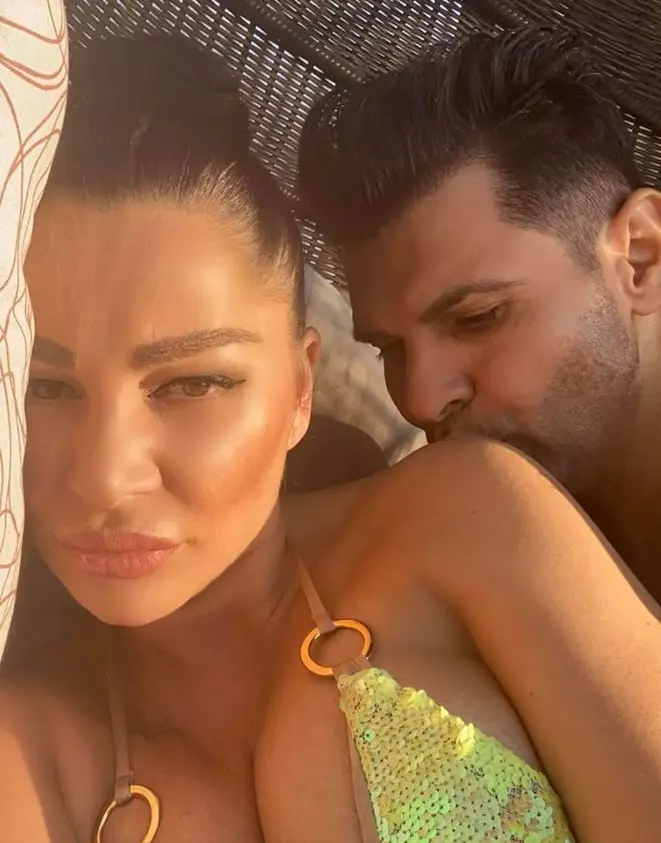 4.-Ce-au-fost-Brigitte