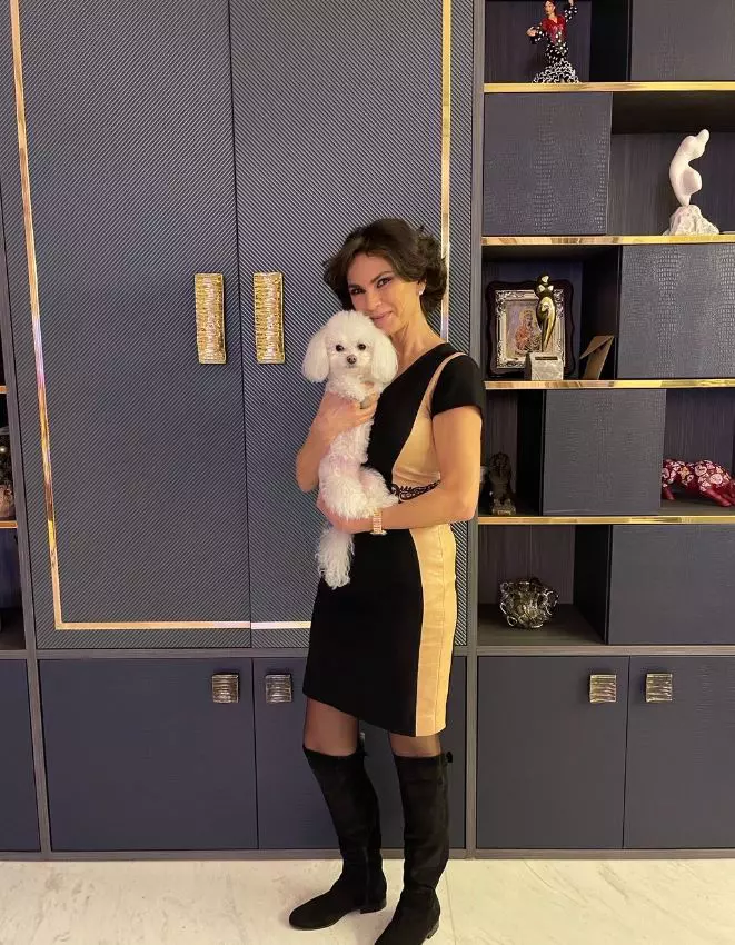 Ramona Bădescu imagini apartament Italia (7)