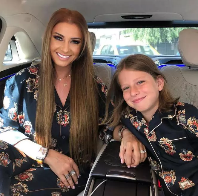 anamaria-prodan-scandal-carmen-harra-1