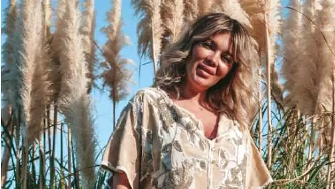 gina-pistol-prezentatoarea-emisiunii-chefi-la-cutite