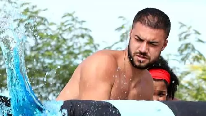 culita-sterp-in-timpul-unei-probe-de-la-survivor-romania-2021