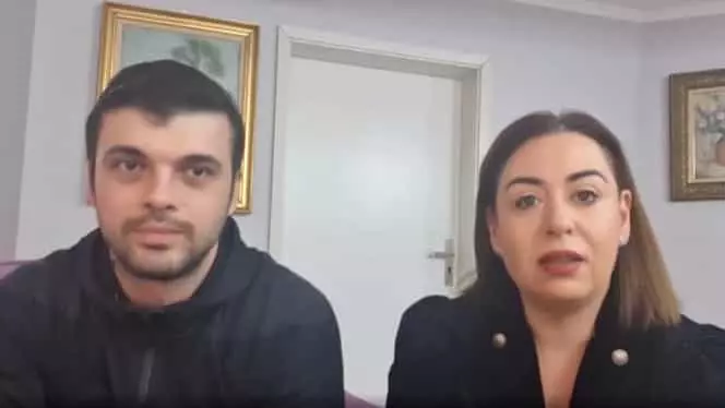 oana-roman-si-marius-elisei-au-anuntat-divortul-1024x556-1