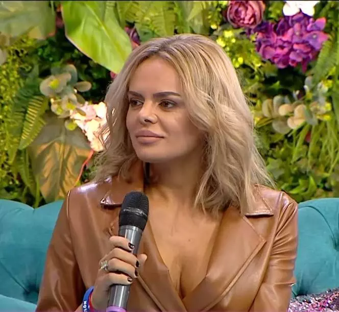 simona-hapciuc-1-664x611