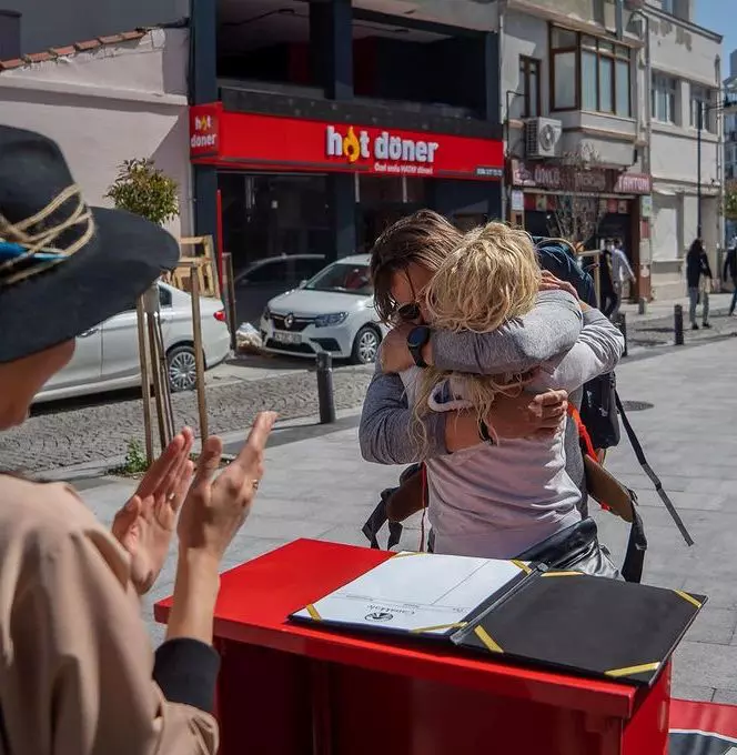 Mihai-Petre-si-Elwira-la-Asia-Express