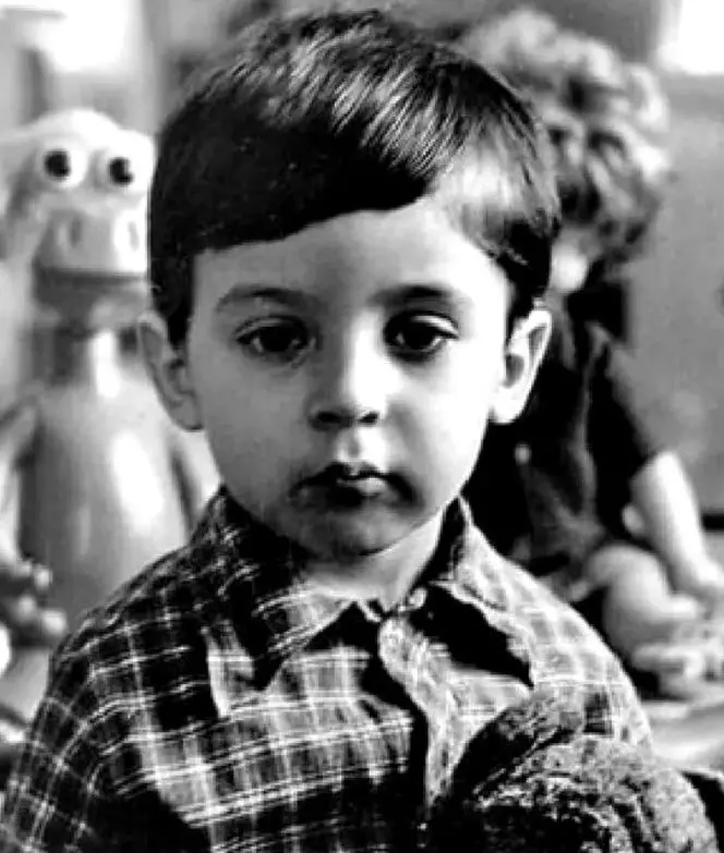 volodimir-zelenski-poza-copilarie-2