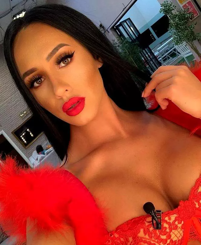 Ella-Livian-Puterea-Dragostei-8