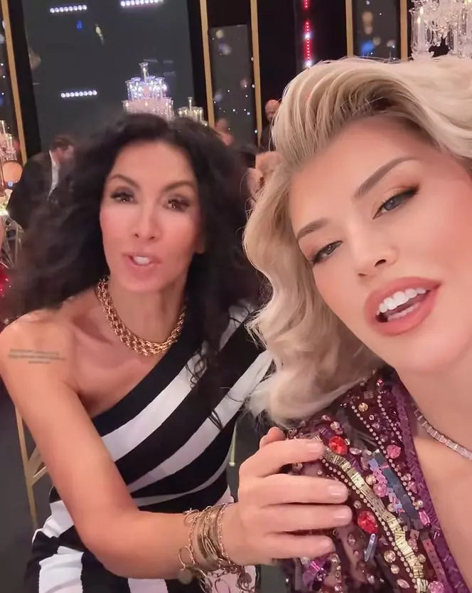 mihaela-radulescu-loredana-filmari-gala-30-de-ani-protv (10)