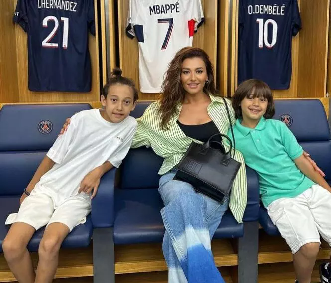 Gabi-Badalau-si-Claudia-Patrascanu-vacanta-Paris-1-e1720093330743
