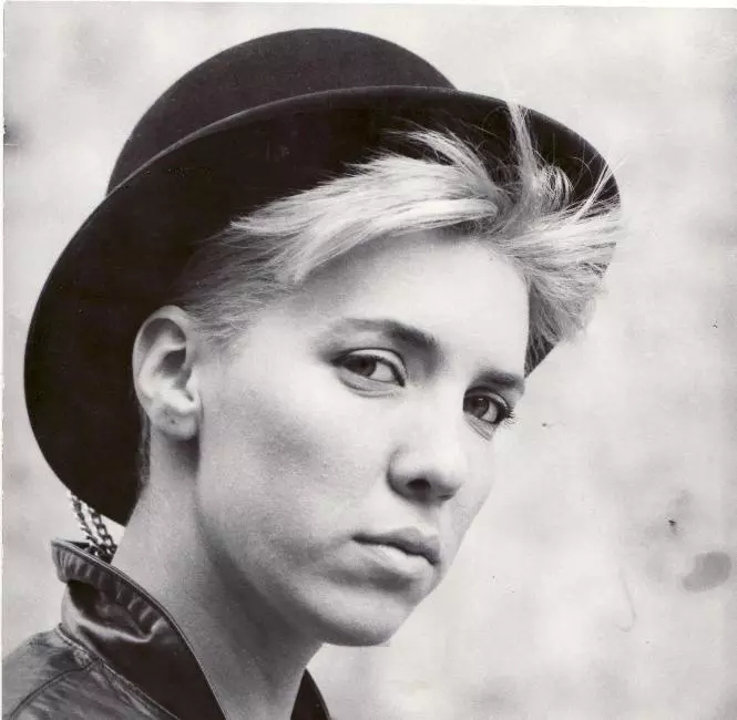 silvia dumitrescu in tinerte