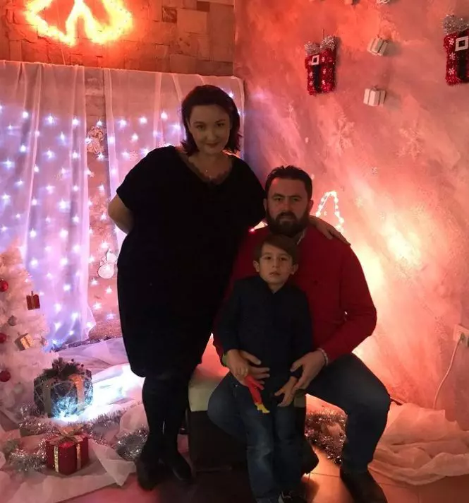 sot-dalida-las-fierbinti-6