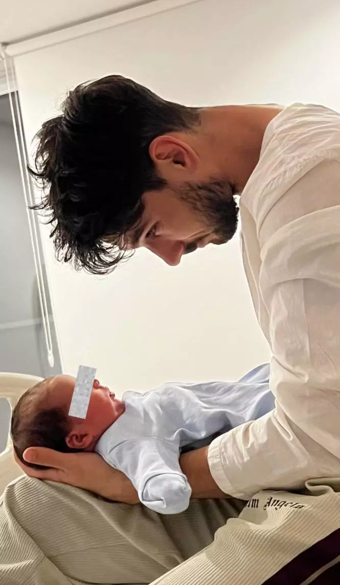 theo-rose-baietel-2