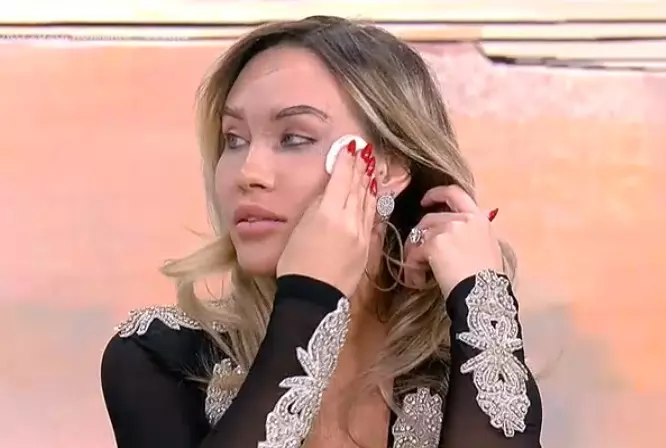 Raluca Podea nemachiata 3