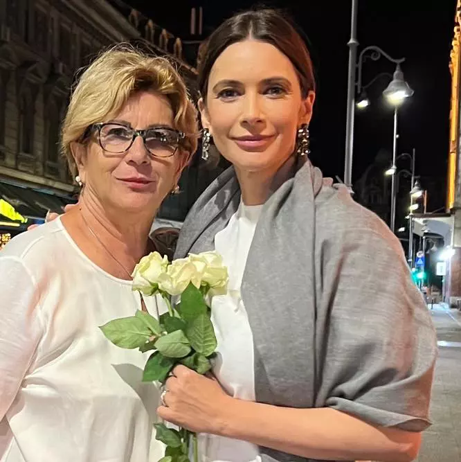 andreea berecleanu si mama ei