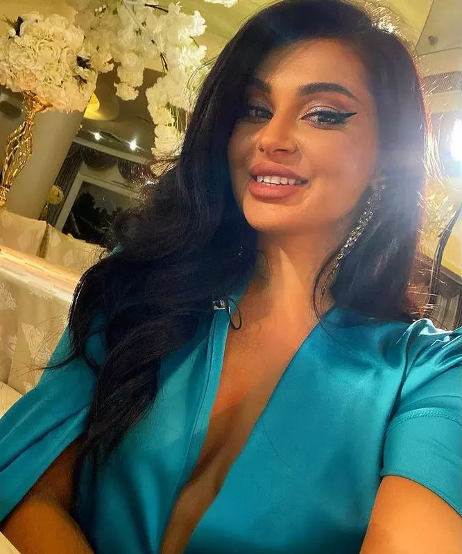 Cristina-Siscanu-Elena-Ionescu-3