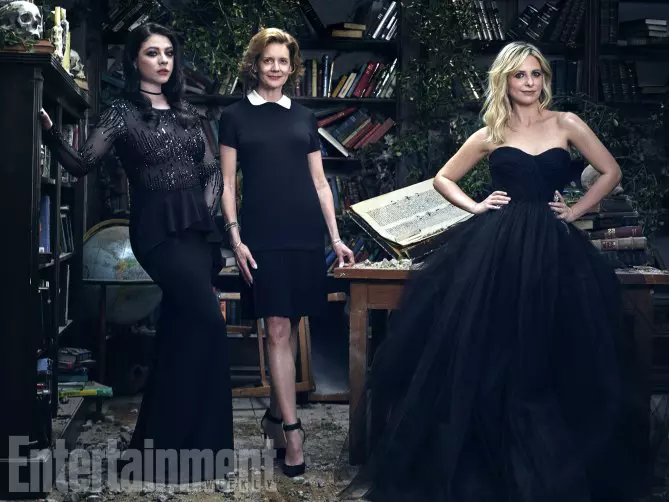 Michelle Trachtenberg, Kristine Sutherland și Sarah Michelle Gellar