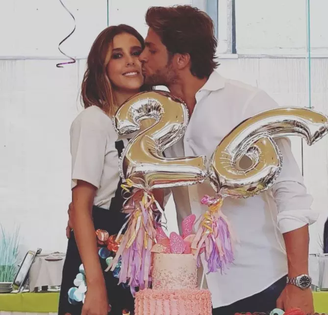 Horacio Pancheri îşi răsfaţă mereu iubita, pe actriţa Paulina Goto (4)