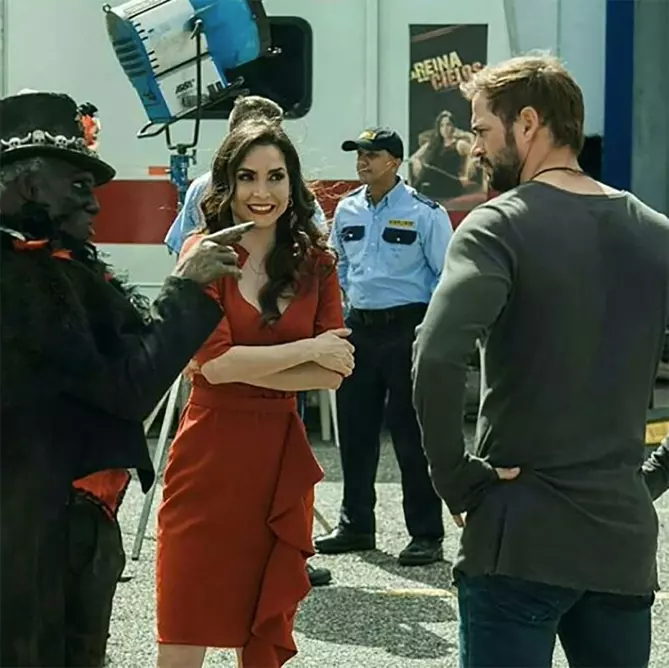 Elizabeth Gutierrez şi William Levy joacă în acelaşi film (3)