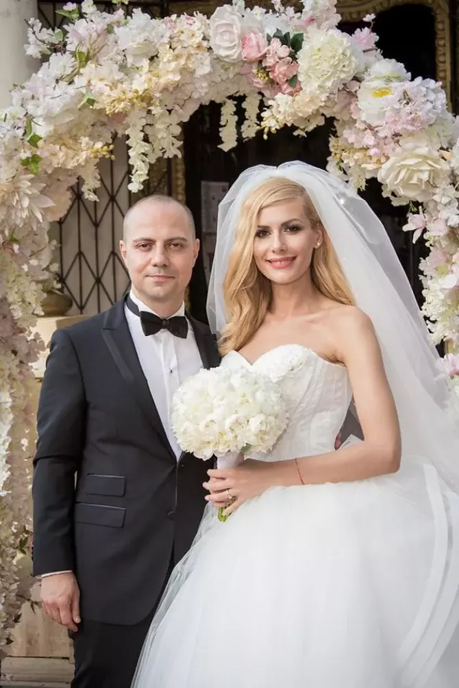 dan badea si sotia sa