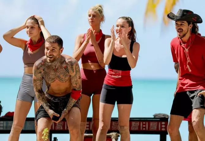 elena-chiriac-sarut-otilia-bilionera-7