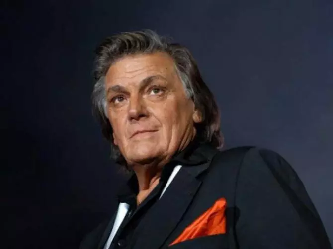 48340031_368097920430485_6307370331300429824_n